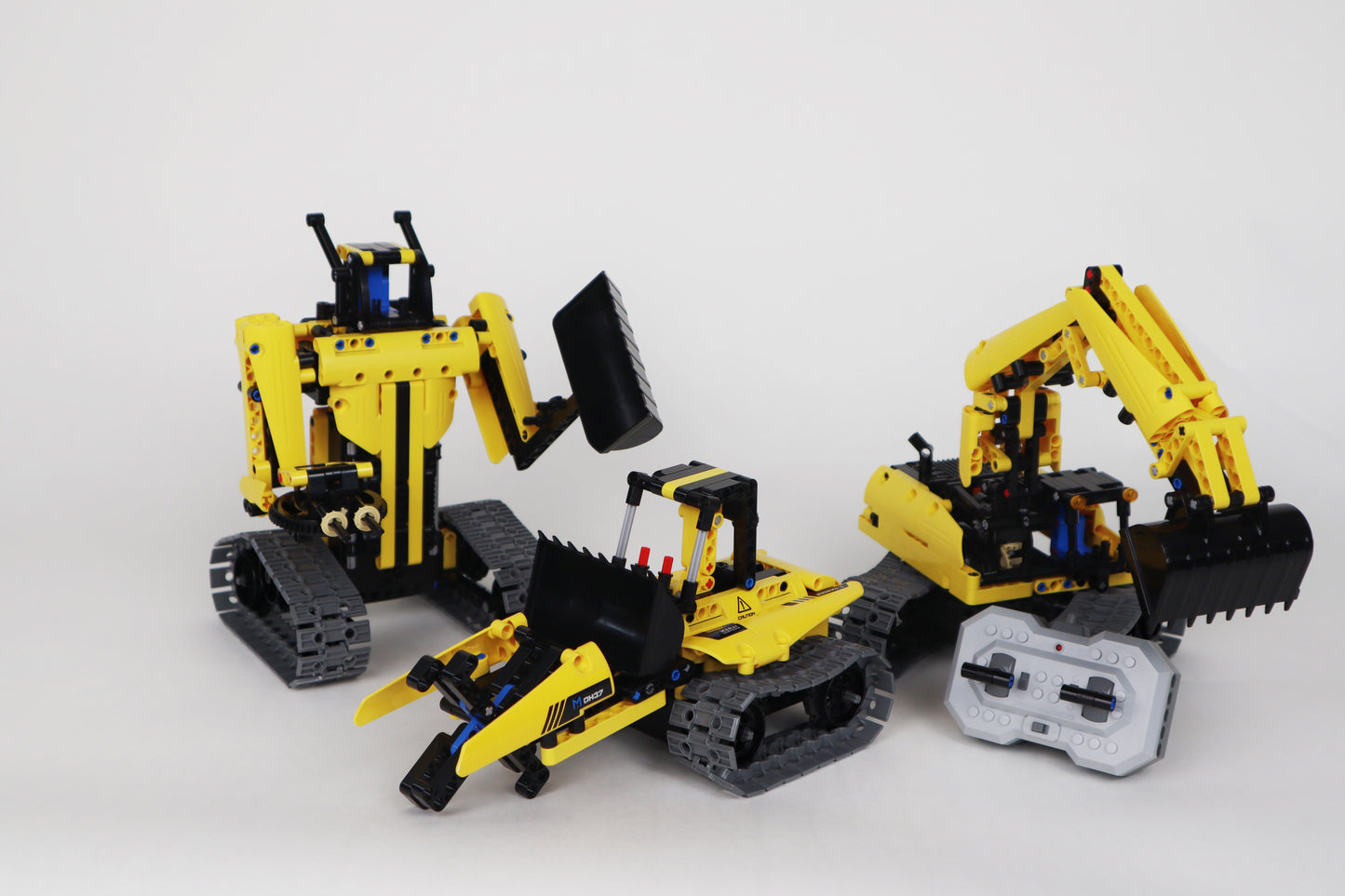 robot excavator cu telecomanda building blocks s.t.e.m, programabil 3 in 1, echipament de constructie, interior si exterior, negru/galben - brainy crafts